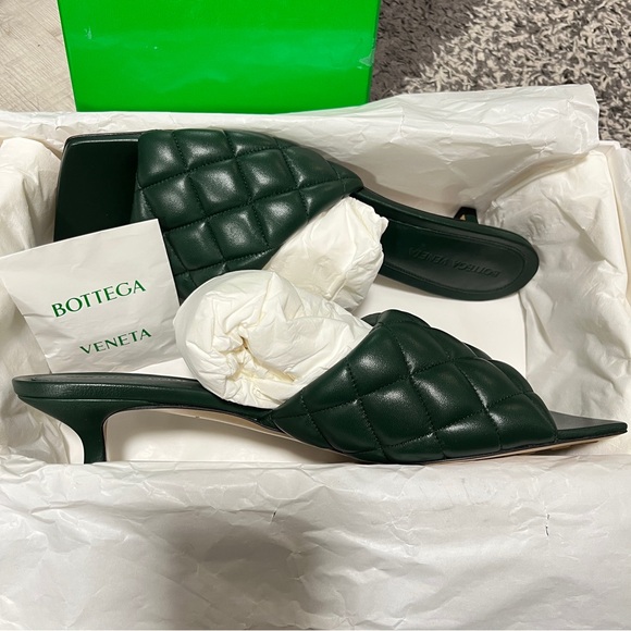 Bottega Veneta Dark Green Quilted Heels - Picture 12 of 13